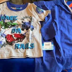 Disney Cars 2 Pc Set in Soft Silver in Sizes 24M & 3T, NWT